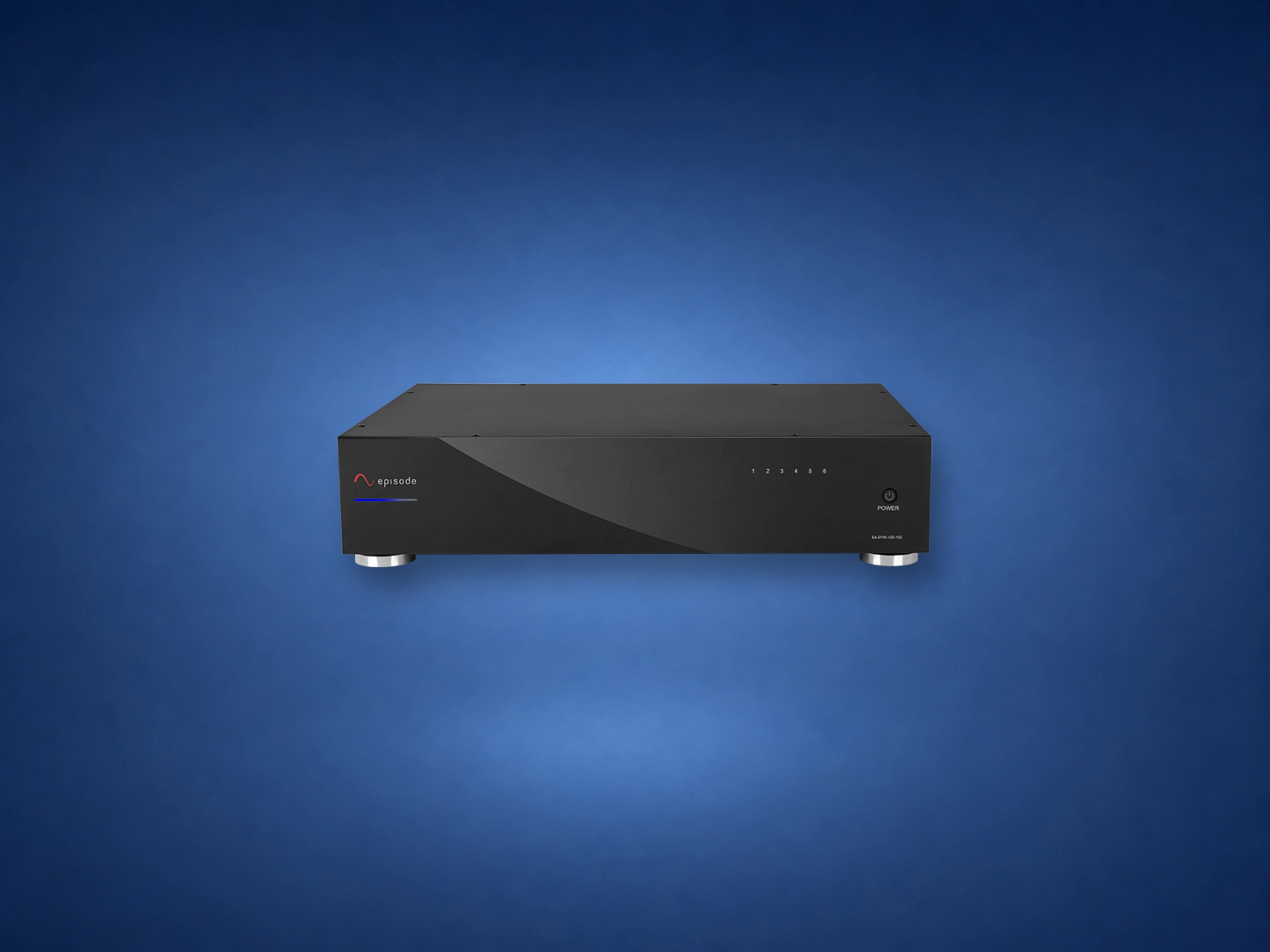 Episode EA-DYN-8D-100 amplifier on blue