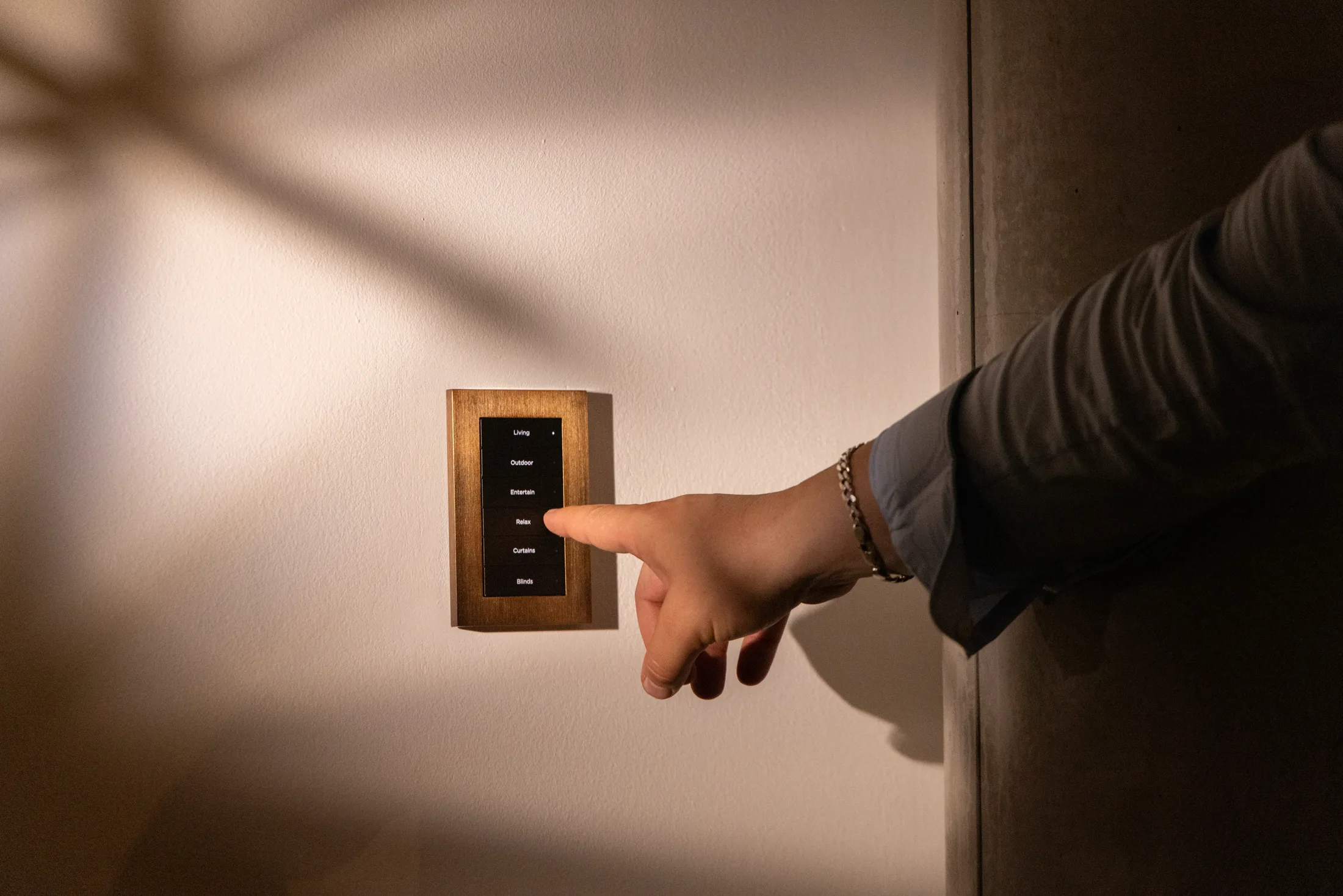 Bronze Lux by Control4 keypad being used